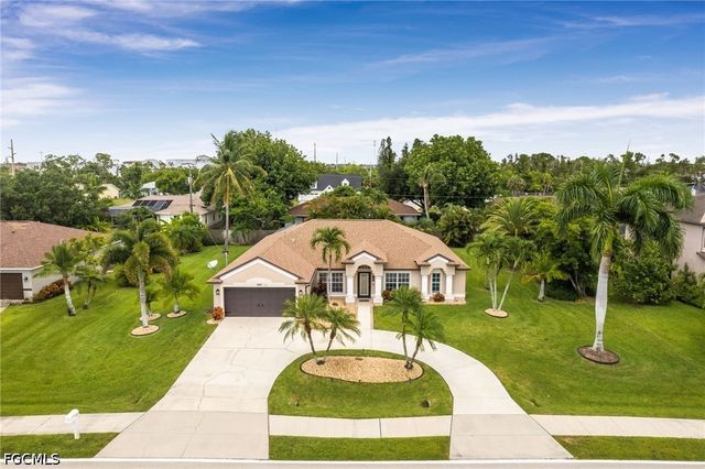1927 Savona PKWY W, Cape Coral, FL 33914