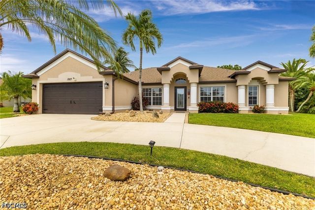 1927 Savona PKWY W, Cape Coral, FL 33914