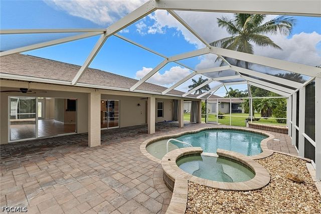 1927 Savona PKWY W, Cape Coral, FL 33914
