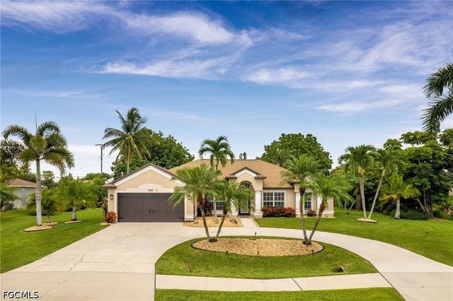 1927 Savona PKWY W, Cape Coral, FL 33914