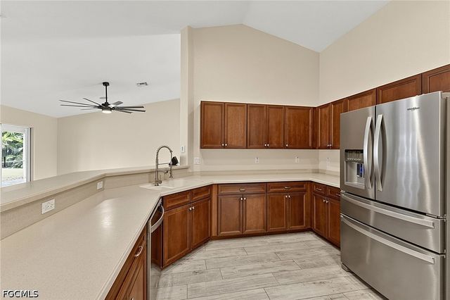 1927 Savona PKWY W, Cape Coral, FL 33914