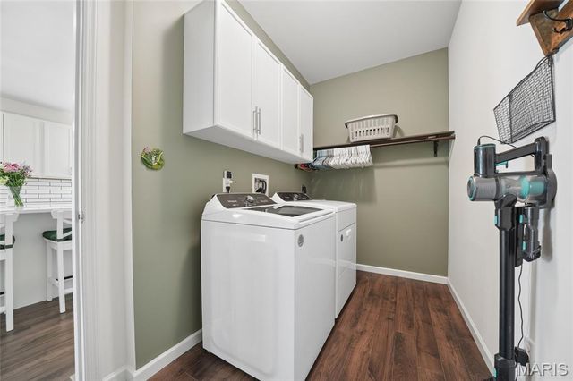 4329 South Bend Court, St Louis, MO 63129