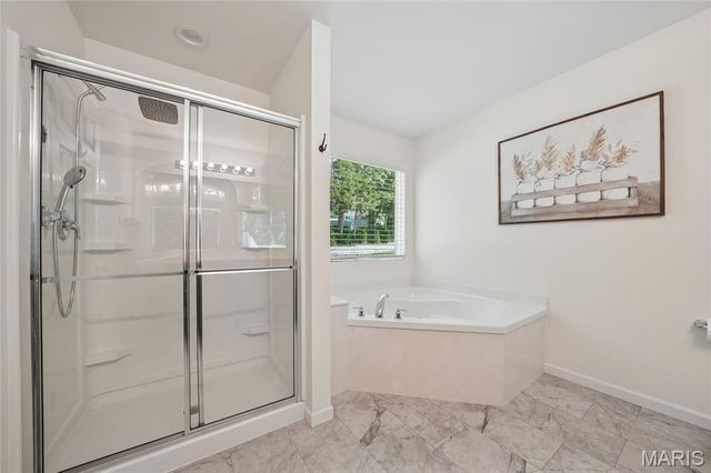 4329 South Bend Court, St Louis, MO 63129