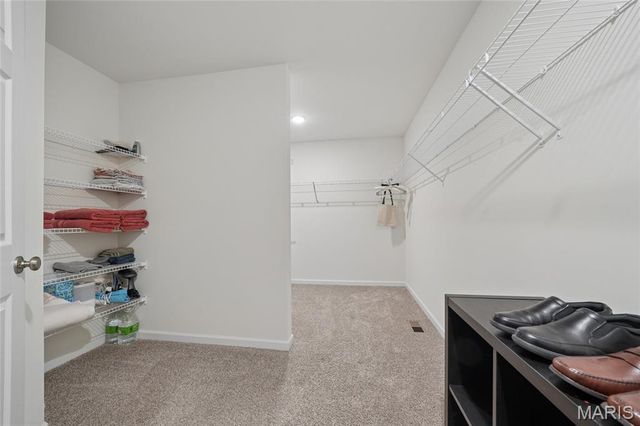 4329 South Bend Court, St Louis, MO 63129