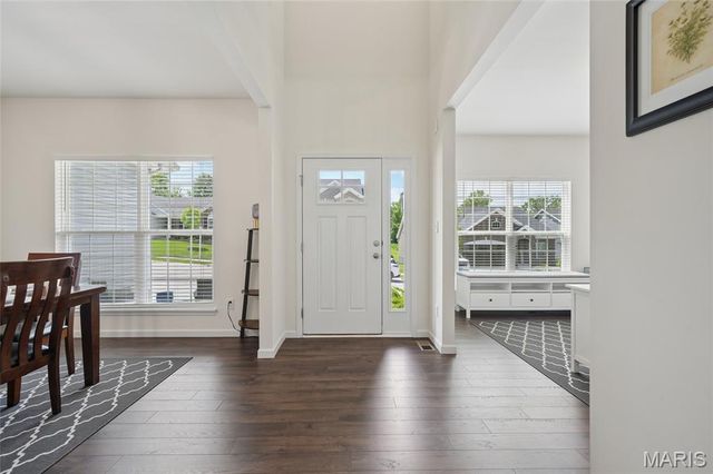 4329 South Bend Court, St Louis, MO 63129