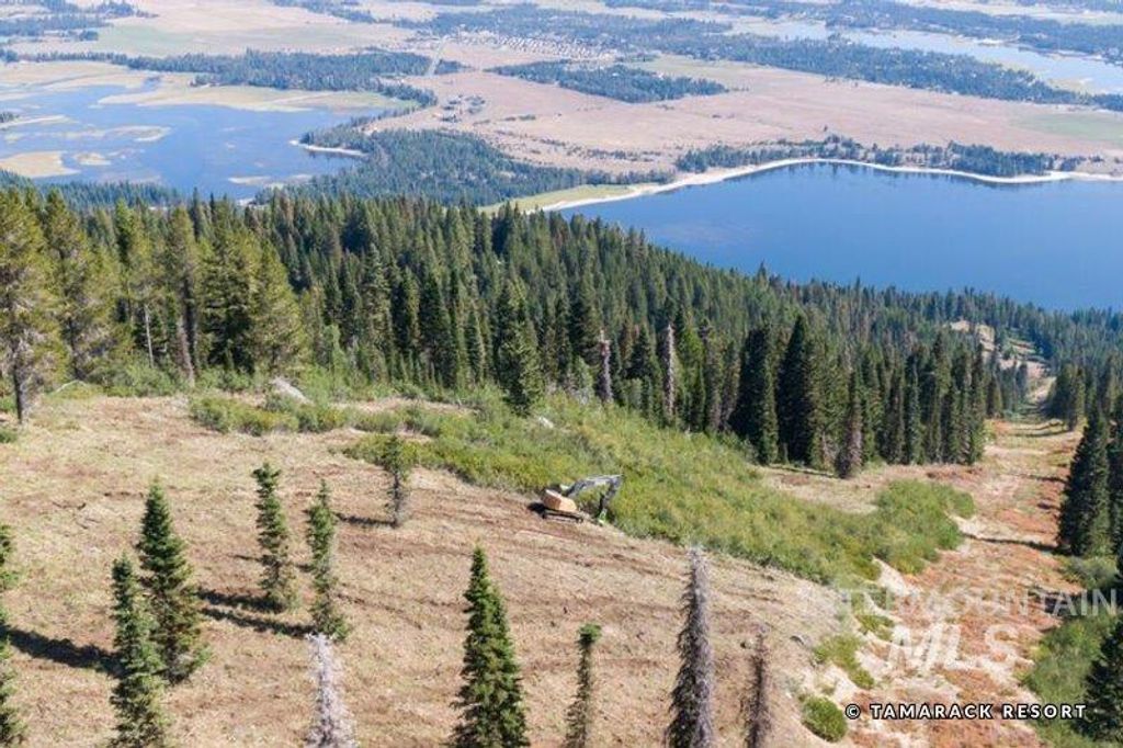 740 Village Drive 301, Donnelly, ID 83615 photo 38