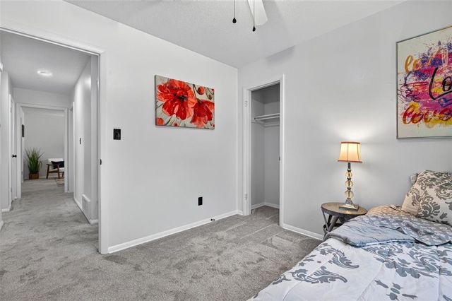 236 Southern Place, Edmond, OK 73013