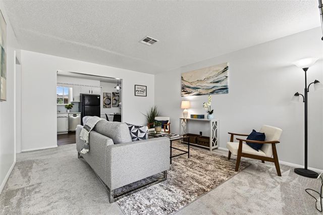 236 Southern Place, Edmond, OK 73013