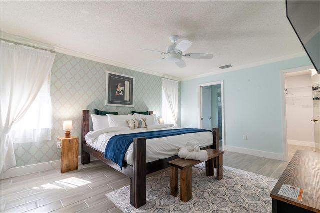 6908 ARBOR OAKS CIRCLE, Bradenton, FL 34209