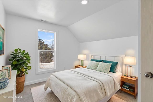 1019 Hackett Street, Beloit, WI 53511