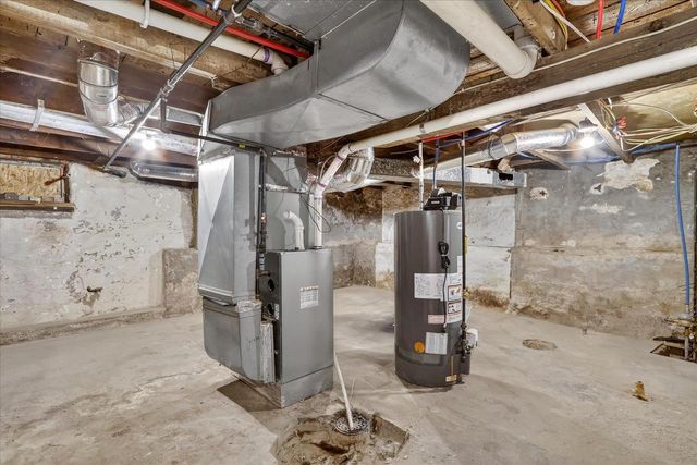 1019 Hackett Street, Beloit, WI 53511