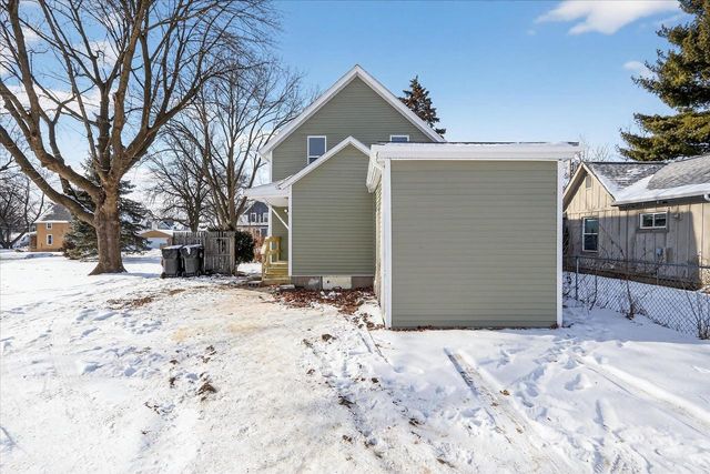 1019 Hackett Street, Beloit, WI 53511