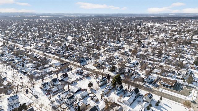 1019 Hackett Street, Beloit, WI 53511