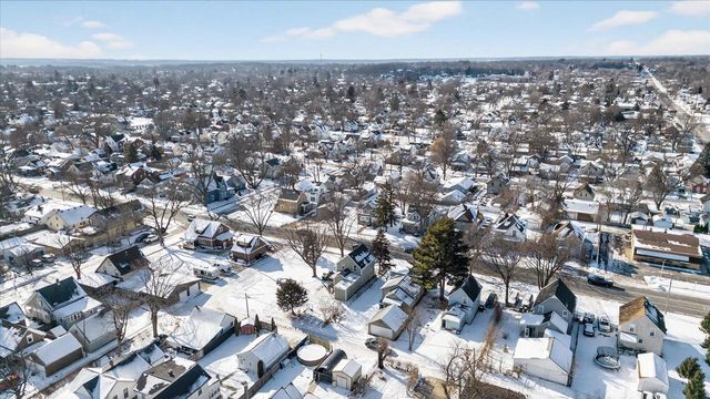 1019 Hackett Street, Beloit, WI 53511