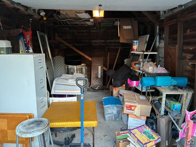 2240 SE Maryland AVE, Topeka, KS 66605