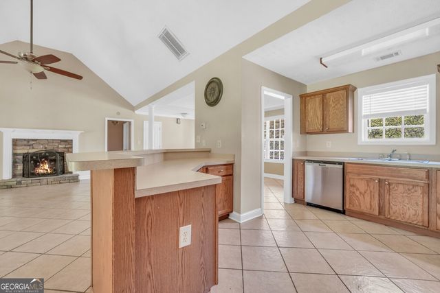 1128 Meadowview Drive, Jackson, GA 30233