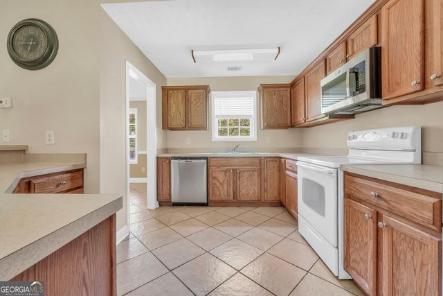 1128 Meadowview Drive, Jackson, GA 30233