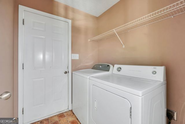 1128 Meadowview Drive, Jackson, GA 30233