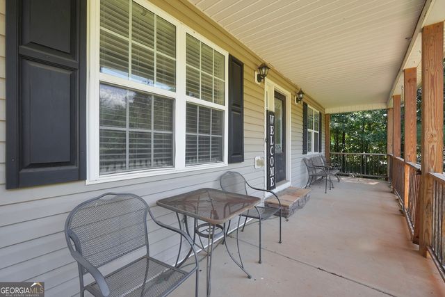 1128 Meadowview Drive, Jackson, GA 30233