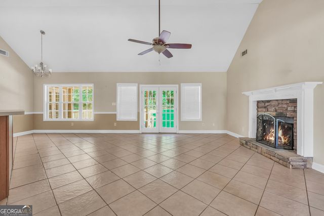 1128 Meadowview Drive, Jackson, GA 30233