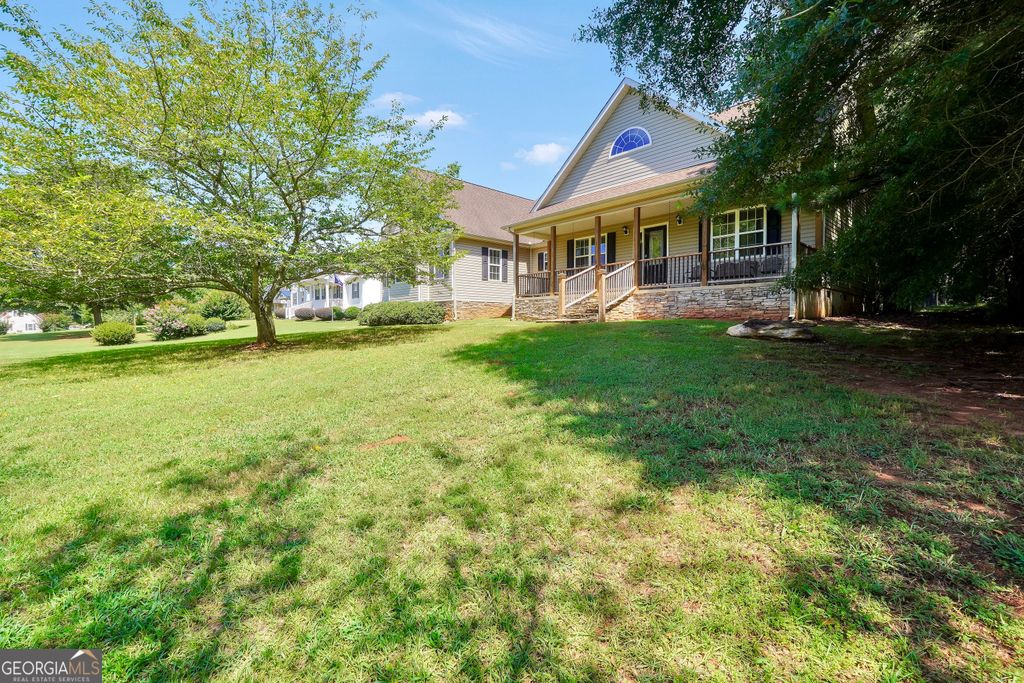1128 Meadowview Drive, Jackson, GA 30233