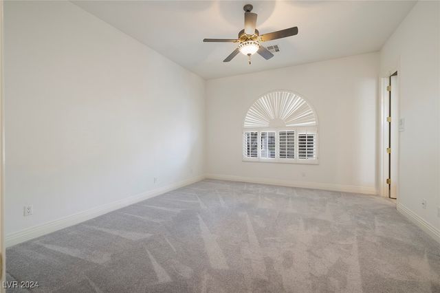 7421 Silver Palm Avenue, Las Vegas, NV 89117