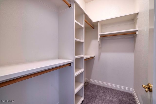 7421 Silver Palm Avenue, Las Vegas, NV 89117