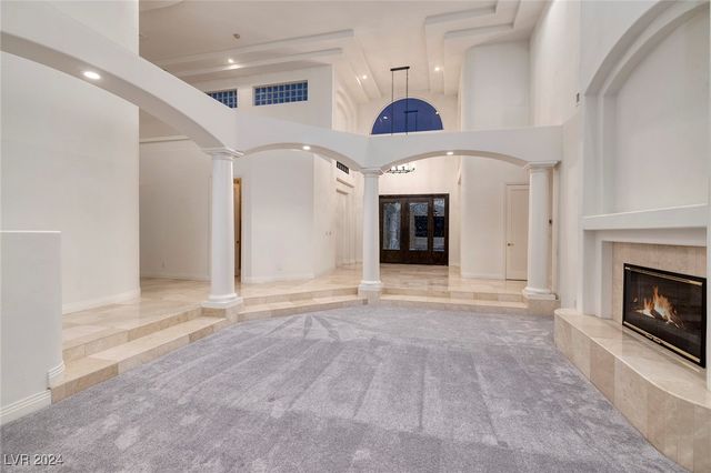 7421 Silver Palm Avenue, Las Vegas, NV 89117