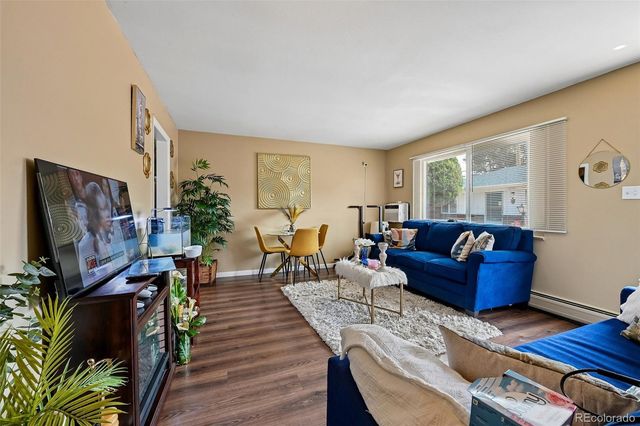 5250 E Warren Avenue, Denver, CO 80222