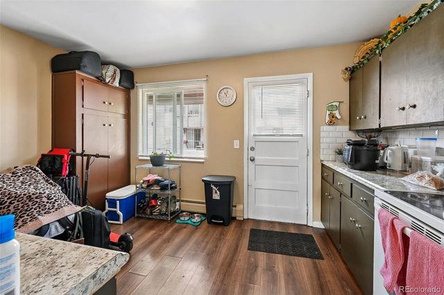 5250 E Warren Avenue, Denver, CO 80222