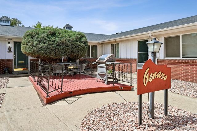 5250 E Warren Avenue, Denver, CO 80222