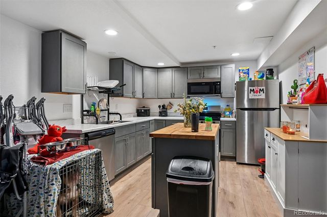 5250 E Warren Avenue, Denver, CO 80222