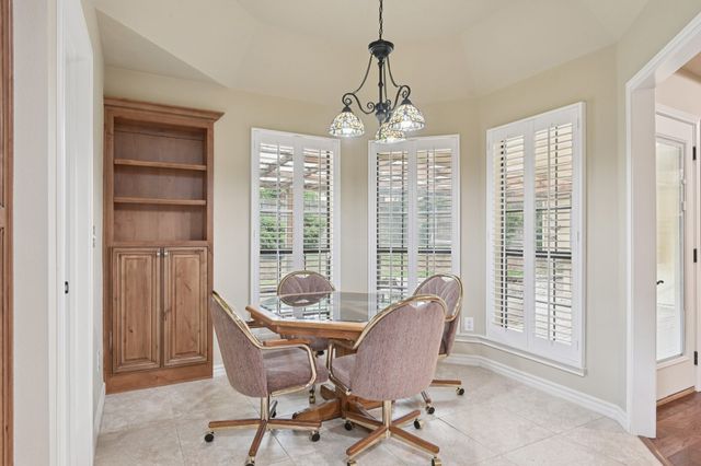 1026 Wood Hollow Lane, Burleson, TX 76028