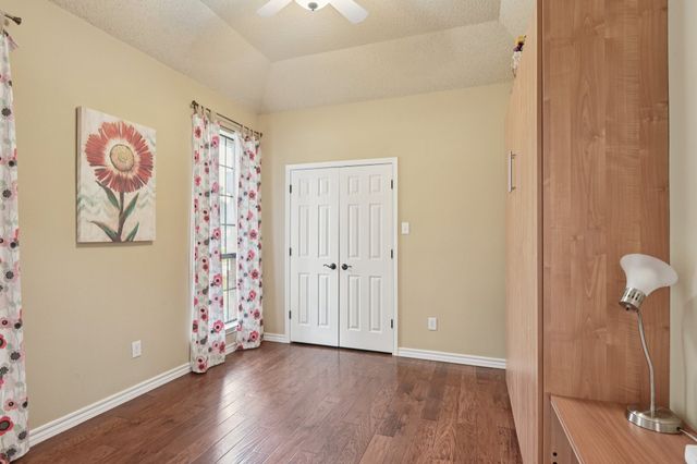 1026 Wood Hollow Lane, Burleson, TX 76028