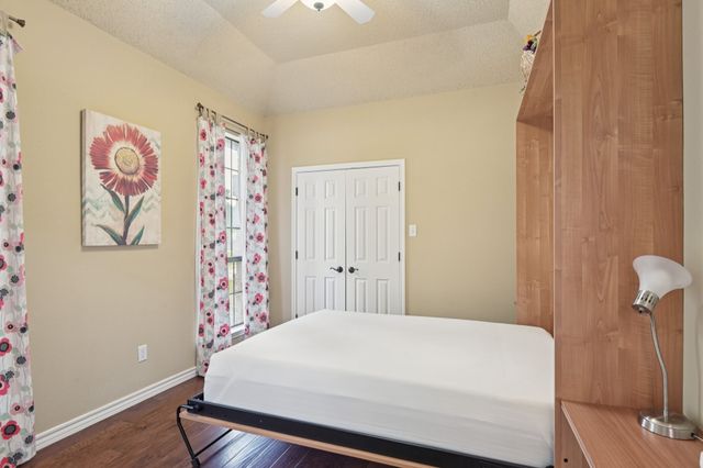 1026 Wood Hollow Lane, Burleson, TX 76028