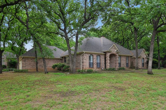 1026 Wood Hollow Lane, Burleson, TX 76028