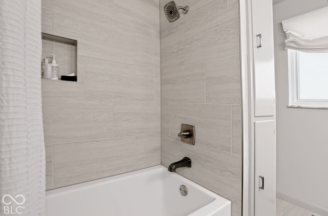 8150 Hi Vu Drive, Indianapolis, IN 46227