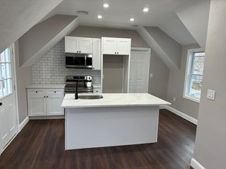 278 Cohannet St, Taunton, MA 02780