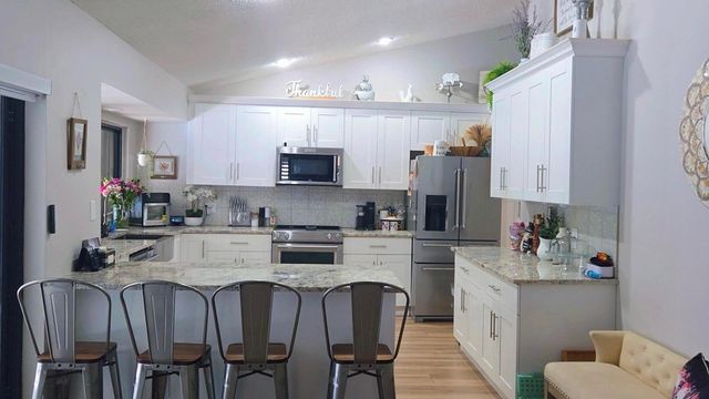 10859 NW 14th St, Coral Springs, FL 33071
