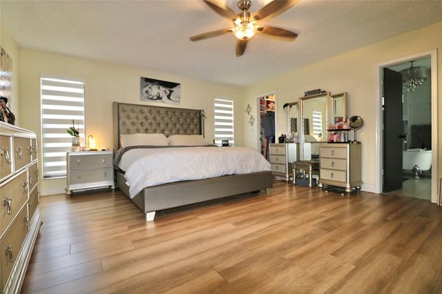 10859 NW 14th St, Coral Springs, FL 33071
