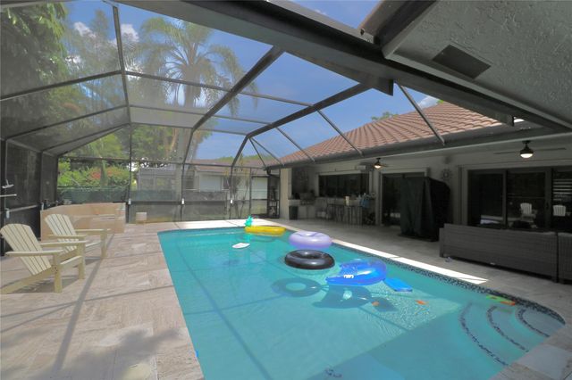 10859 NW 14th St, Coral Springs, FL 33071