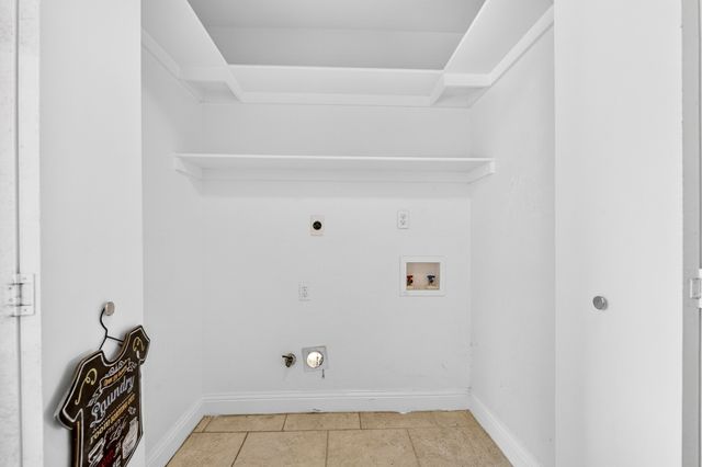 5057 Stanley Drive, The Colony, TX 75056