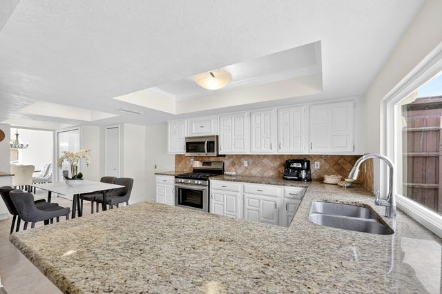 5057 Stanley Drive, The Colony, TX 75056