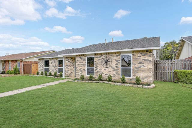 5057 Stanley Drive, The Colony, TX 75056