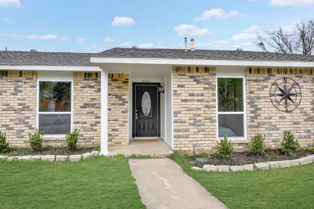 5057 Stanley Drive, The Colony, TX 75056