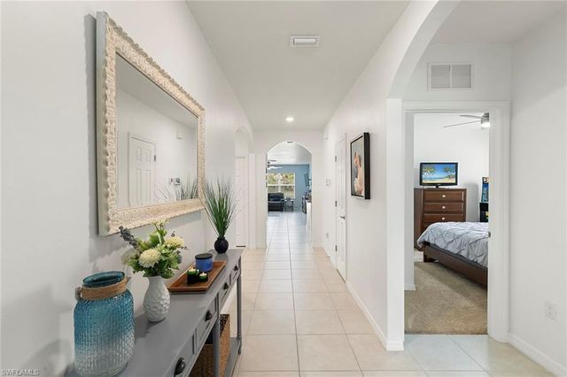 737 Hadley ST W, Naples, FL 34104