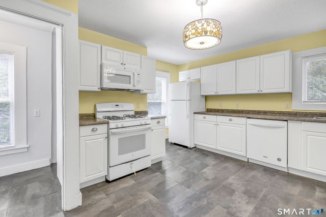52 Beers Street 2nd Floor, New Haven, CT 06511