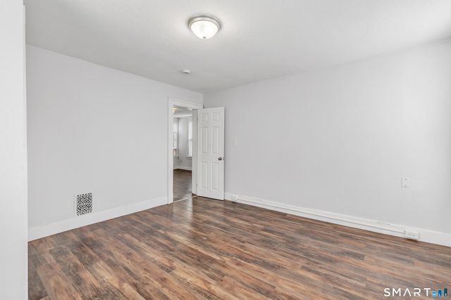 52 Beers Street 2nd Floor, New Haven, CT 06511