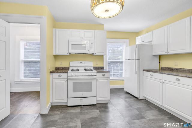 52 Beers Street 2nd Floor, New Haven, CT 06511
