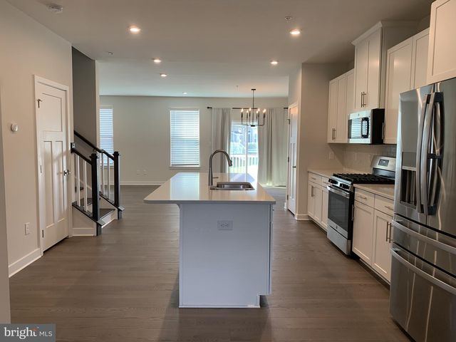 851 FOUNTAIN TRL, Kennett Square, PA 19348